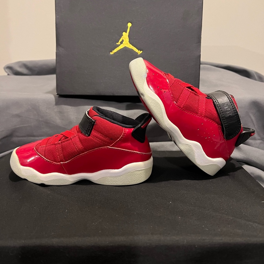 Jordan 6 Ring- size 9c